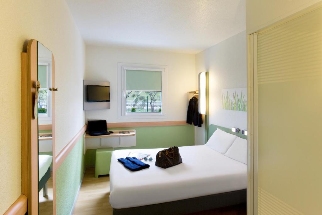 Ibis Budget Alicante Pension Sin Comedor Quarto foto